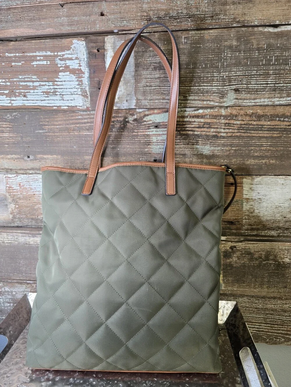 Tommy Hilfiger Olive Quilted Tote with Tan Trim and Matching Pouch, NWOT
